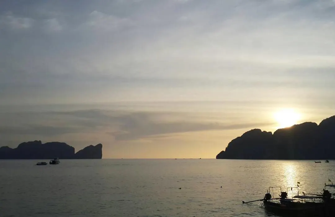 Phi Phi Long Beach Resort & Villa-1