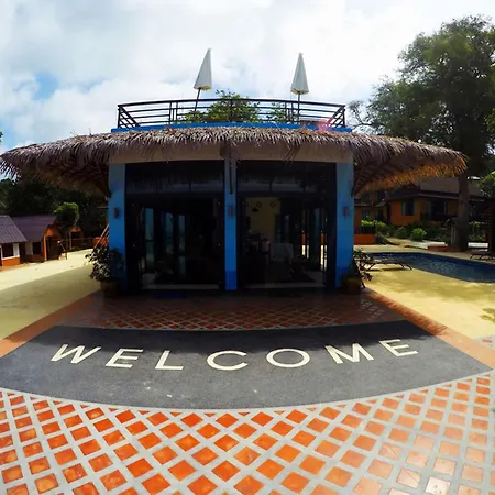 Phi Phi Long Beach Resort & Villa-3